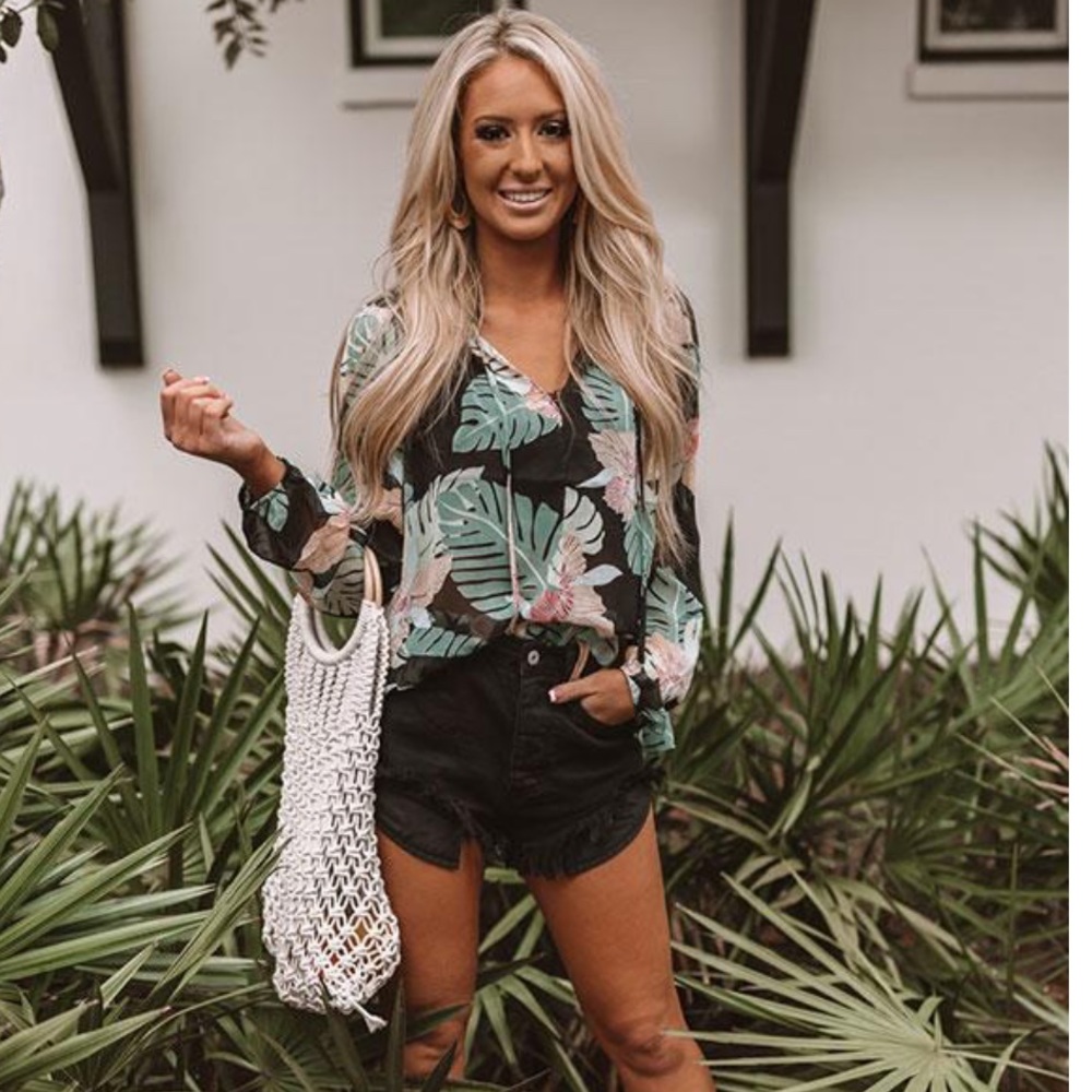 EUC SIZE S Impressions Palm Sheer Shift Top - Picture 2 of 8